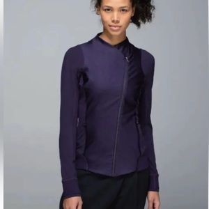 Lululemon asymmetrical zip up long sleeve jacket